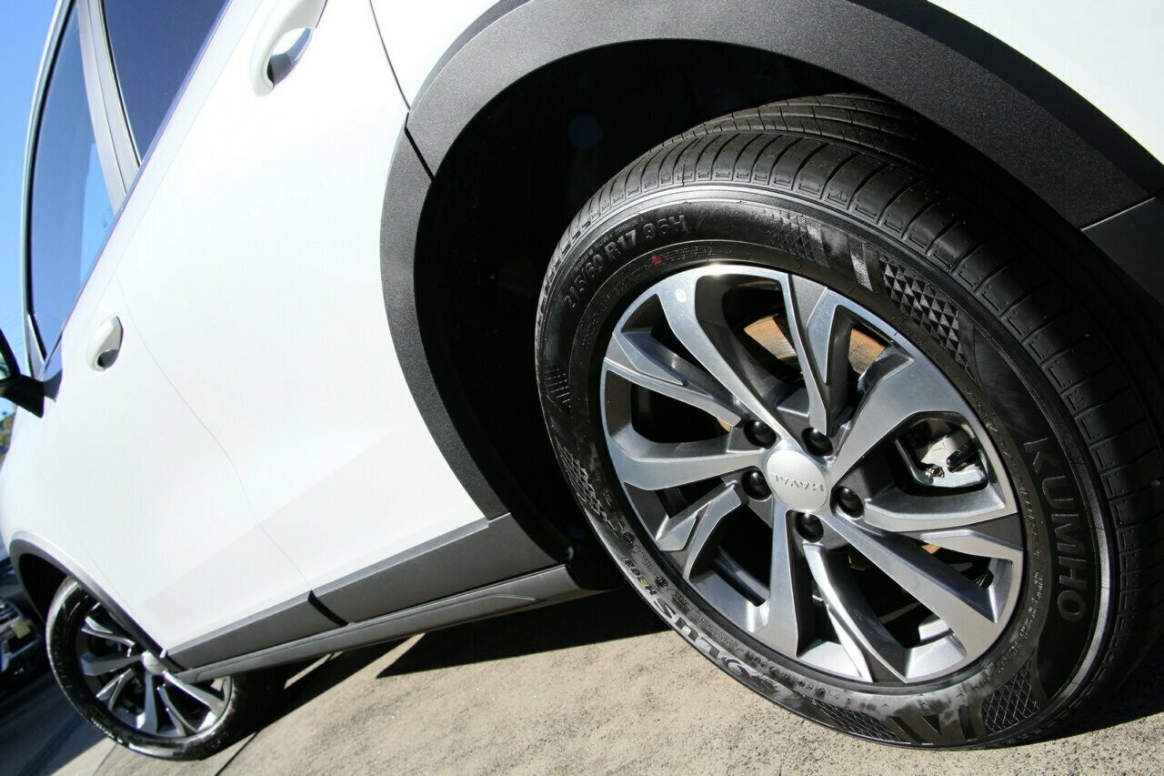 Gwm Haval Jolion image 4
