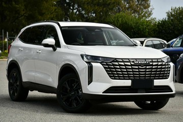 https://vehicle-cdn.autoleague.cloud/34486_899921_1.jpg