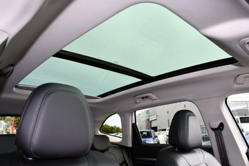 https://vehicle-cdn.autoleague.cloud/34486_899921_15.jpg