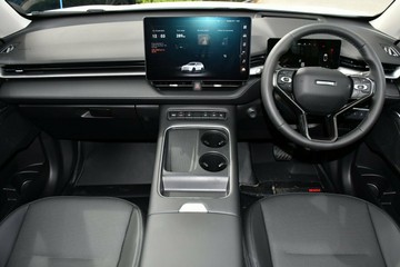 https://vehicle-cdn.autoleague.cloud/34486_899921_6.jpg