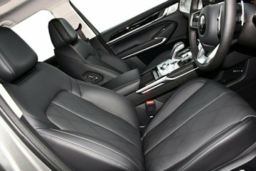 https://vehicle-cdn.autoleague.cloud/34486_941467_10.jpg