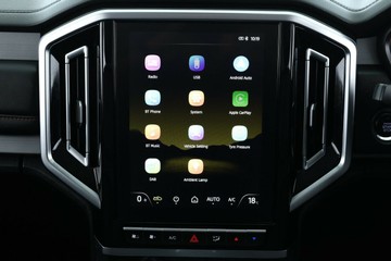 https://vehicle-cdn.autoleague.cloud/34487_701754_22.jpg