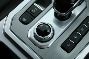 https://vehicle-cdn.autoleague.cloud/34487_701754_27.jpg
