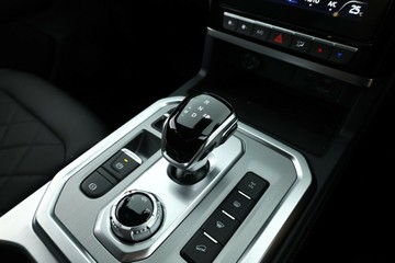 https://vehicle-cdn.autoleague.cloud/34487_701780_25.jpg