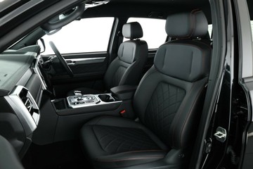 https://vehicle-cdn.autoleague.cloud/34487_701780_29.jpg