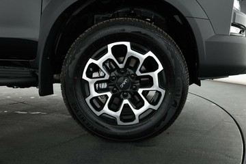 https://vehicle-cdn.autoleague.cloud/34487_701780_3.jpg