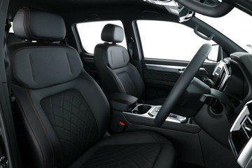 https://vehicle-cdn.autoleague.cloud/34487_70251800_17.jpg