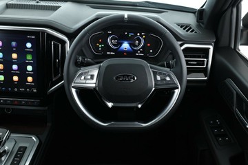 https://vehicle-cdn.autoleague.cloud/34487_70251800_19.jpg