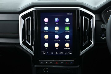 https://vehicle-cdn.autoleague.cloud/34487_70251800_24.jpg