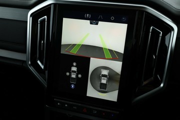 https://vehicle-cdn.autoleague.cloud/34487_70251800_25.jpg