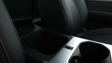 https://vehicle-cdn.autoleague.cloud/34487_702604_22.jpg