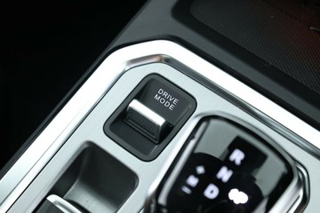 https://vehicle-cdn.autoleague.cloud/34487_70297300_30.jpg