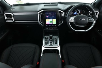 https://vehicle-cdn.autoleague.cloud/34487_70297300_37.jpg
