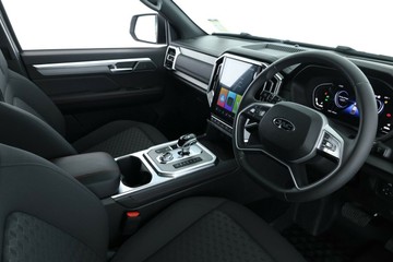 https://vehicle-cdn.autoleague.cloud/34487_70303400_20.jpg