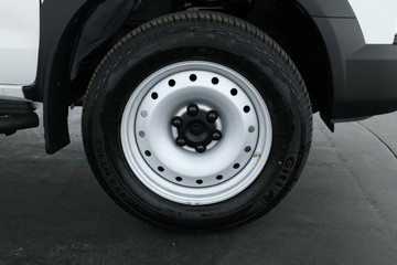 https://vehicle-cdn.autoleague.cloud/34487_70303400_4.jpg