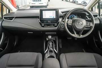 https://vehicle-cdn.autoleague.cloud/34708_11739683_10.jpg