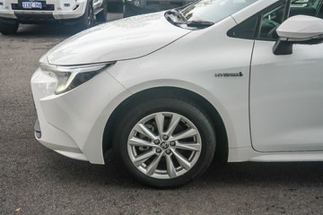 https://vehicle-cdn.autoleague.cloud/34708_11739683_5.jpg