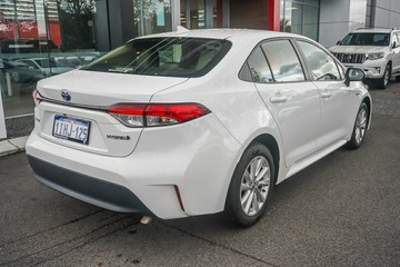 https://vehicle-cdn.autoleague.cloud/34708_11739683_8.jpg