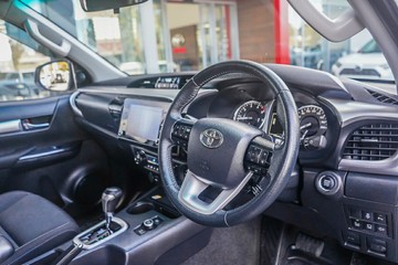 https://vehicle-cdn.autoleague.cloud/34708_11782274_13.jpg