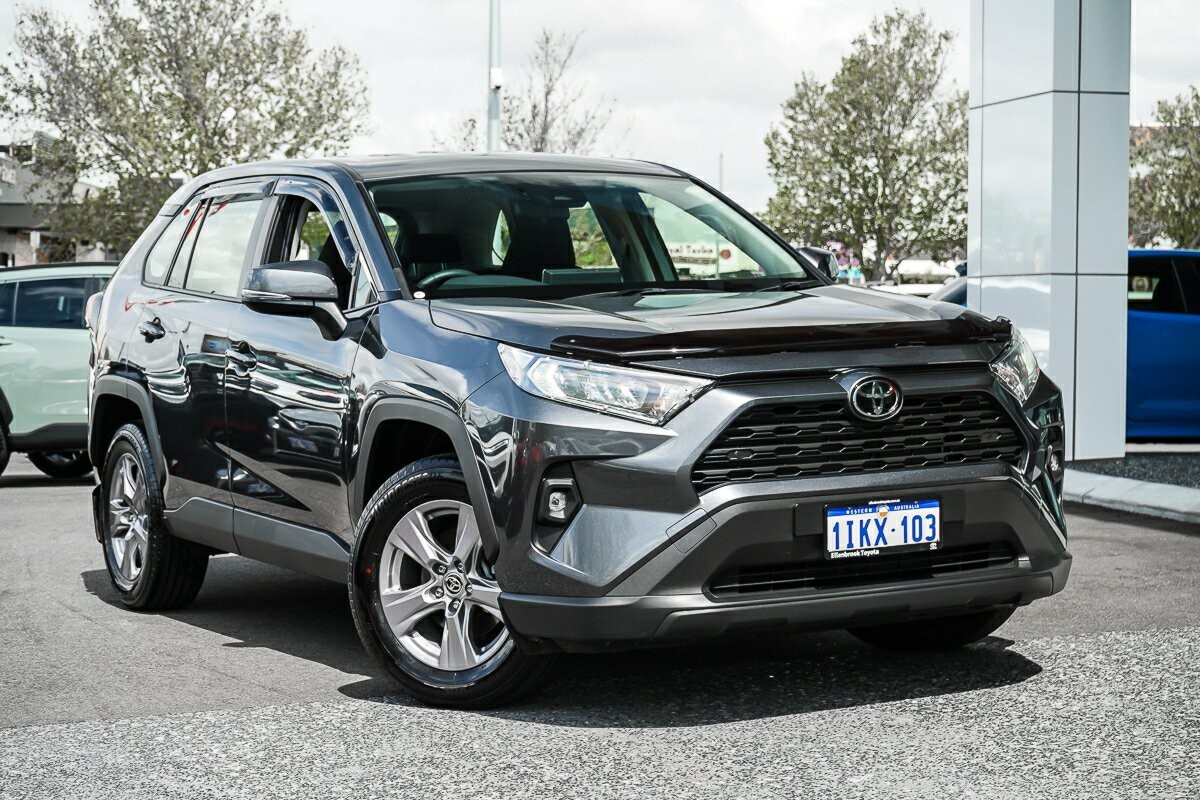 Toyota Rav4 image 1