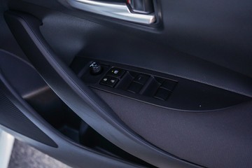 https://vehicle-cdn.autoleague.cloud/34708_12025683_13.jpg