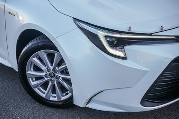 https://vehicle-cdn.autoleague.cloud/34708_12025683_2.jpg
