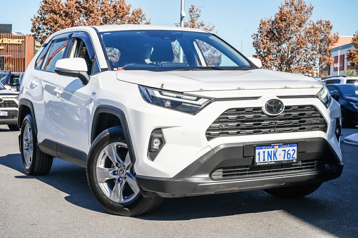 Toyota Rav4 image 1