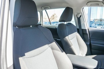 https://vehicle-cdn.autoleague.cloud/34708_12032579_13.jpg