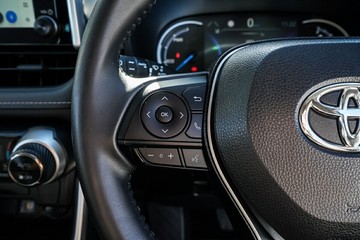 https://vehicle-cdn.autoleague.cloud/34708_12032579_14.jpg