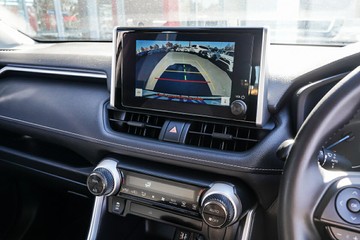 https://vehicle-cdn.autoleague.cloud/34708_12032579_18.jpg