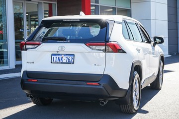 https://vehicle-cdn.autoleague.cloud/34708_12032579_8.jpg