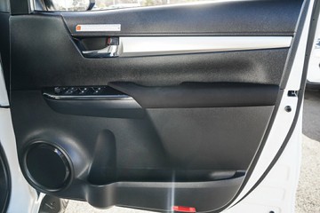 https://vehicle-cdn.autoleague.cloud/34708_12068501_10.jpg
