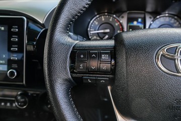 https://vehicle-cdn.autoleague.cloud/34708_12068501_13.jpg