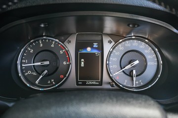 https://vehicle-cdn.autoleague.cloud/34708_12068501_15.jpg