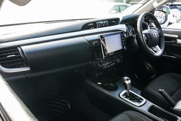https://vehicle-cdn.autoleague.cloud/34708_12068501_19.jpg