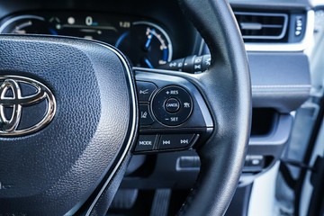 https://vehicle-cdn.autoleague.cloud/34708_12078655_18.jpg