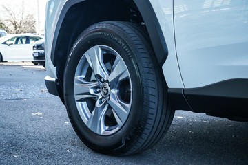 https://vehicle-cdn.autoleague.cloud/34708_12078655_5.jpg