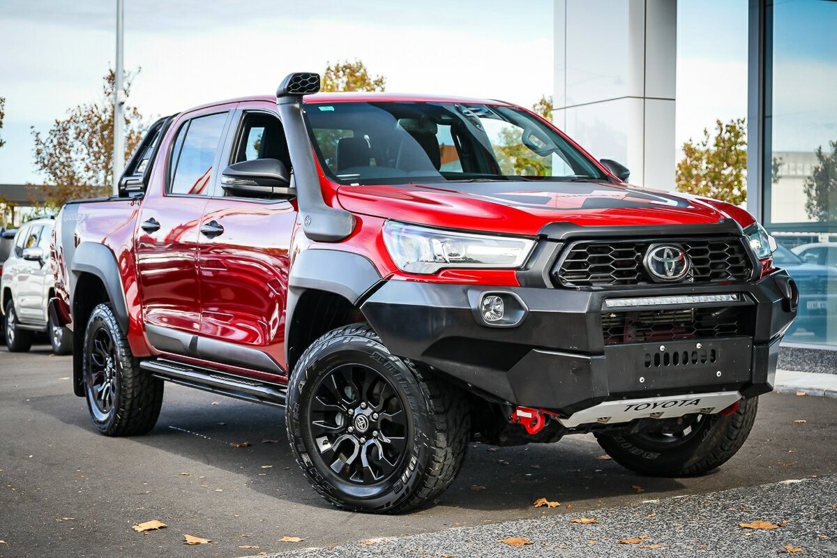 Toyota Hilux image 1