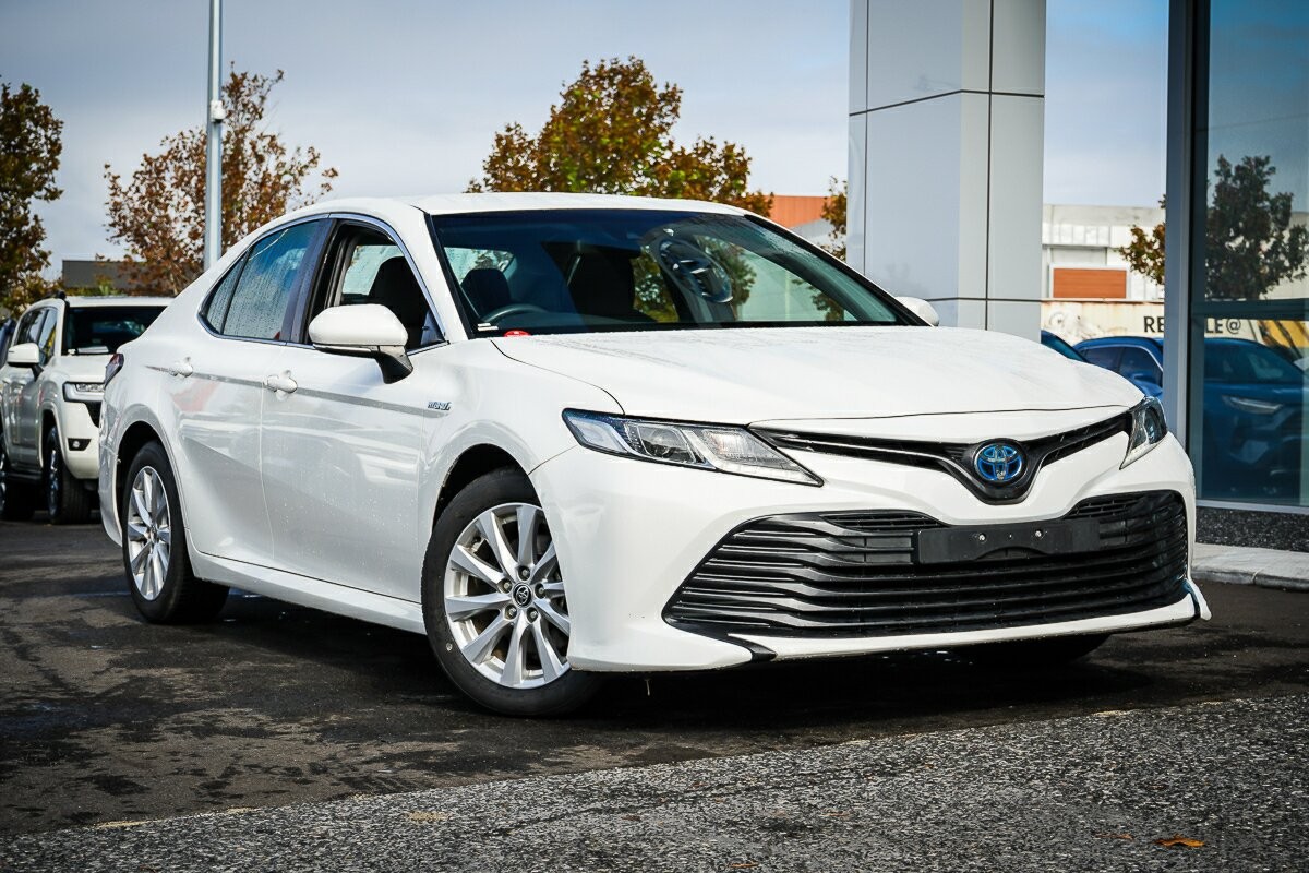 Toyota Camry image 1