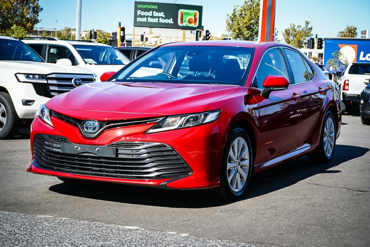 Toyota Camry image 4