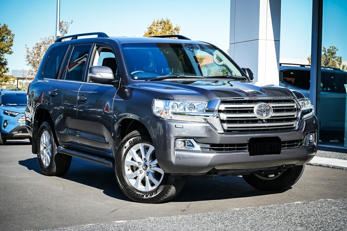Toyota Landcruiser image 1