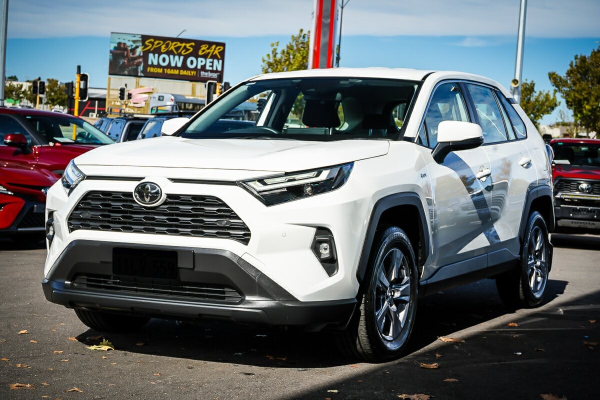 Toyota Rav4 image 4