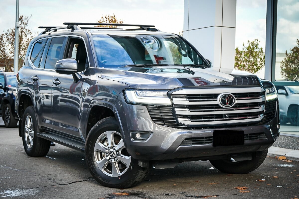 Toyota Landcruiser image 1