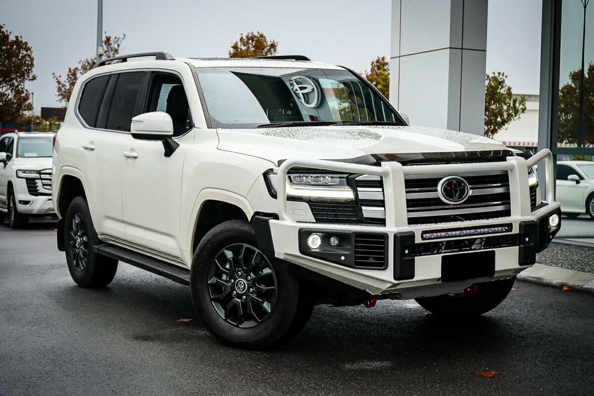 Toyota Landcruiser image 1