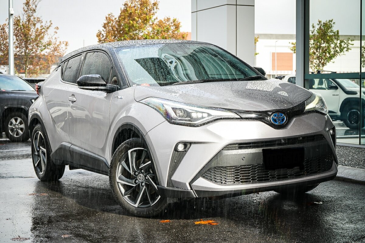 Toyota C-hr image 1