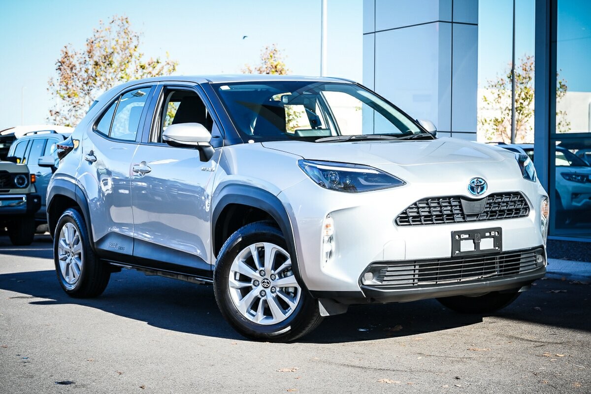 Toyota Yaris Cross image 1