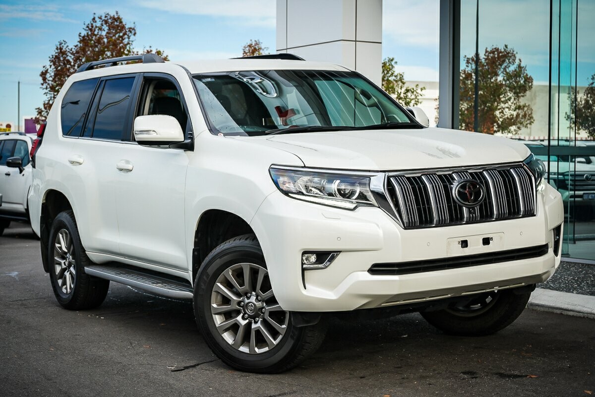 Toyota Landcruiser Prado image 1