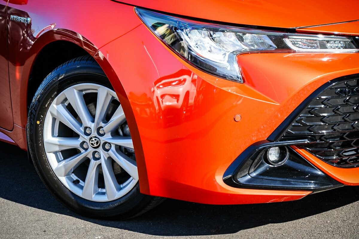 Toyota Corolla image 2