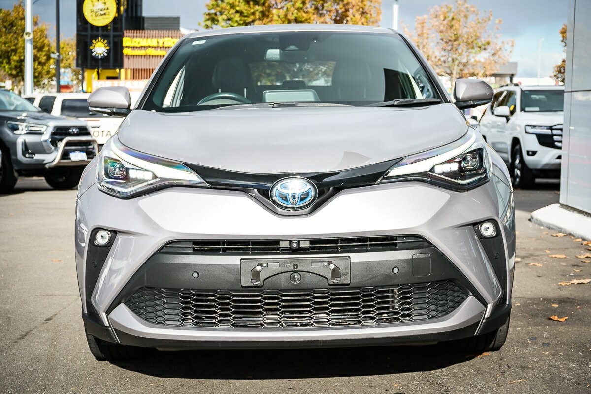 Toyota C-hr image 3