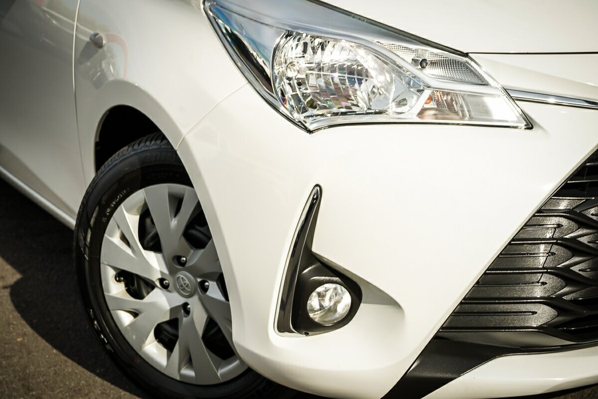 Toyota Yaris image 2